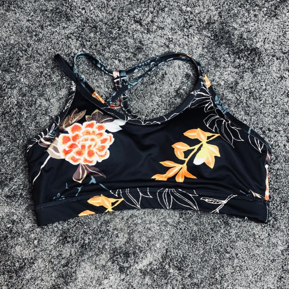 Black & Floral Print Strappy Performance Bra Top